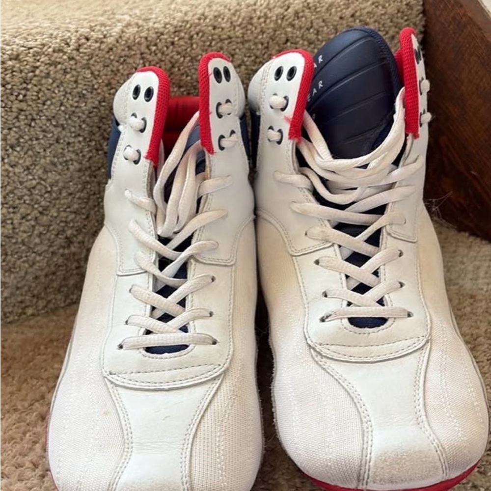 Ryderwear White Athletic Weightlifting Boots with Navy Tongue and Red Trim